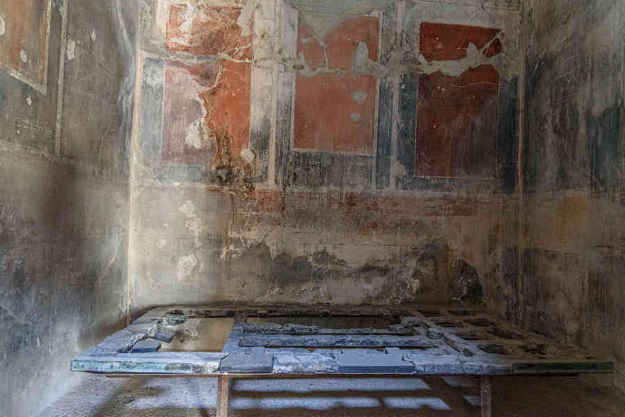 228 - Italia - Herculano - parque arqueológico de Herculano - Casa del Tramezzo di Legno.jpg